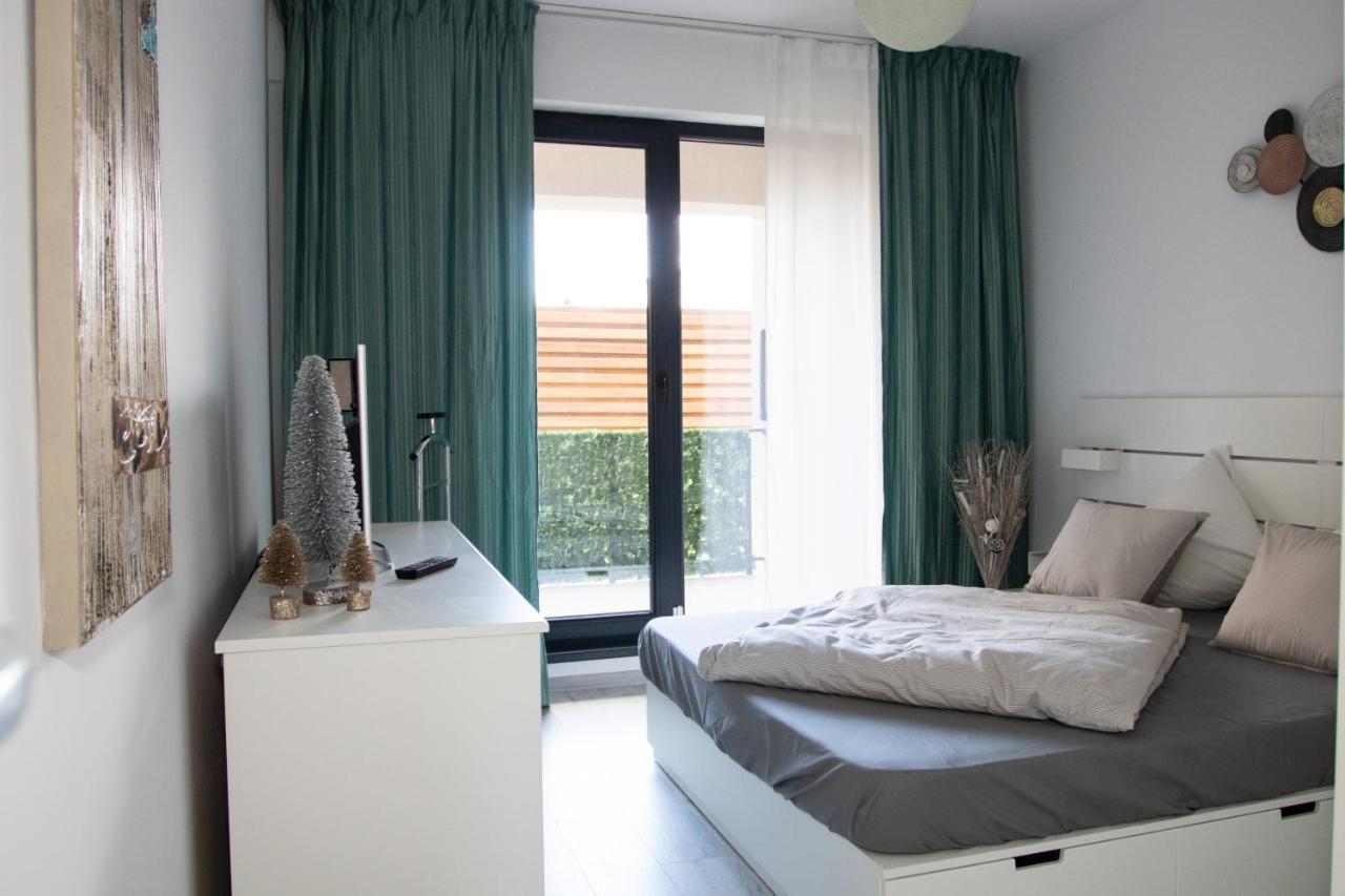 Lazo Two Room- Luxury Apartment Boekarest Buitenkant foto