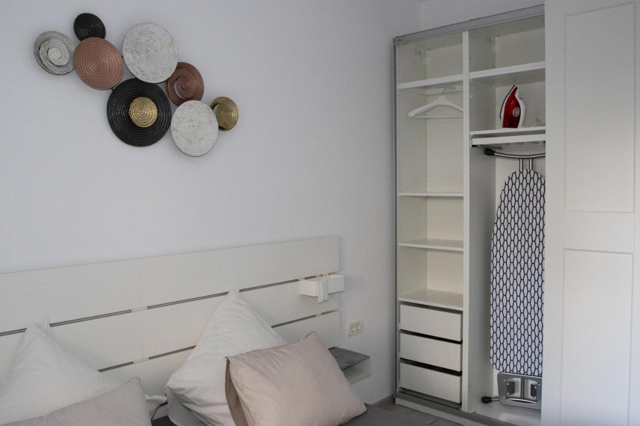 Lazo Two Room- Luxury Apartment Boekarest Buitenkant foto