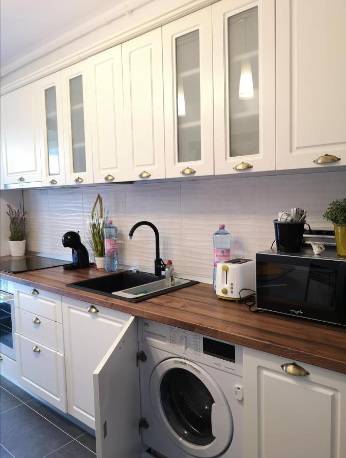 Lazo Two Room- Luxury Apartment Boekarest Buitenkant foto
