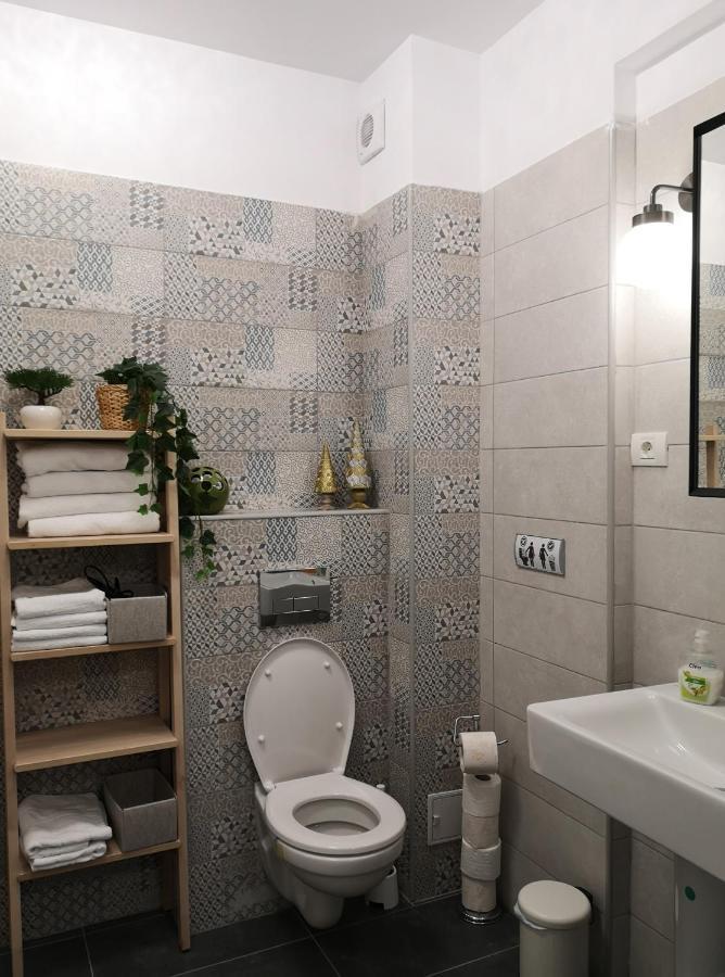 Lazo Two Room- Luxury Apartment Boekarest Buitenkant foto