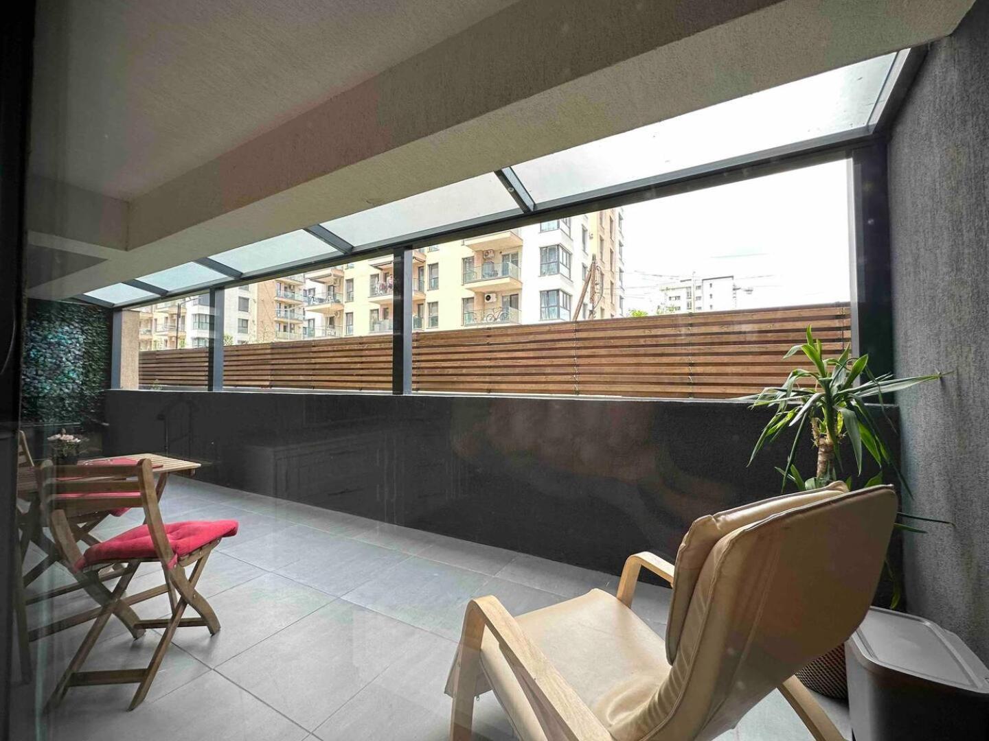 Lazo Two Room- Luxury Apartment Boekarest Buitenkant foto