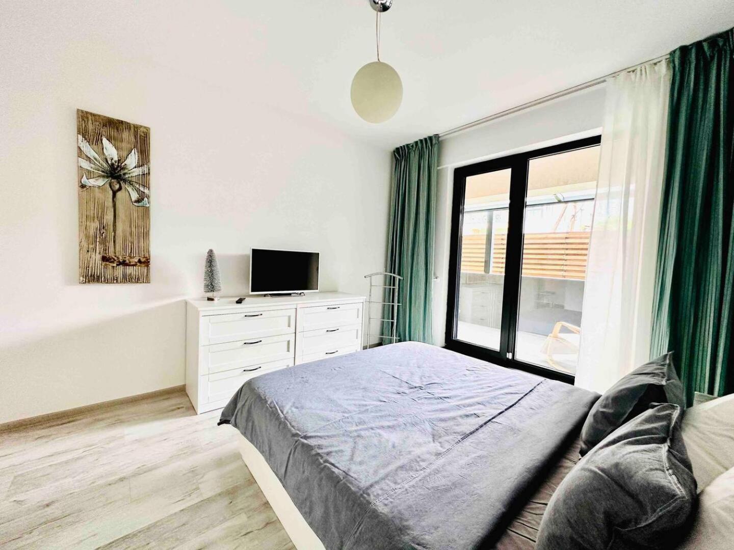 Lazo Two Room- Luxury Apartment Boekarest Buitenkant foto